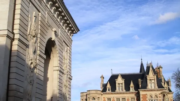 porte-sainte-croix-chalons-castel