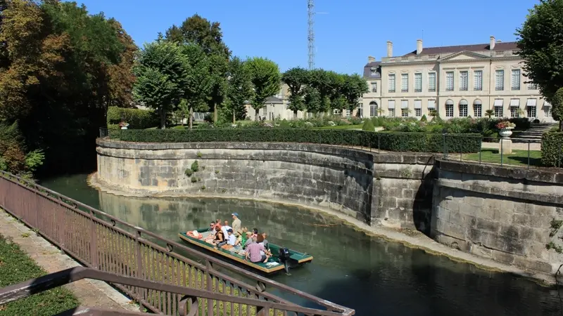 prefecture-hotel-intendants-champagne-barques-chalons