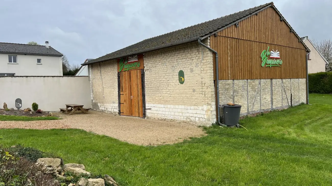 sentier-du-souvenir-l-epine-bouquinerie