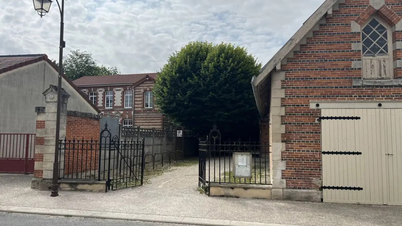 sentier-des-3-eglises-l-epine-basilique-3