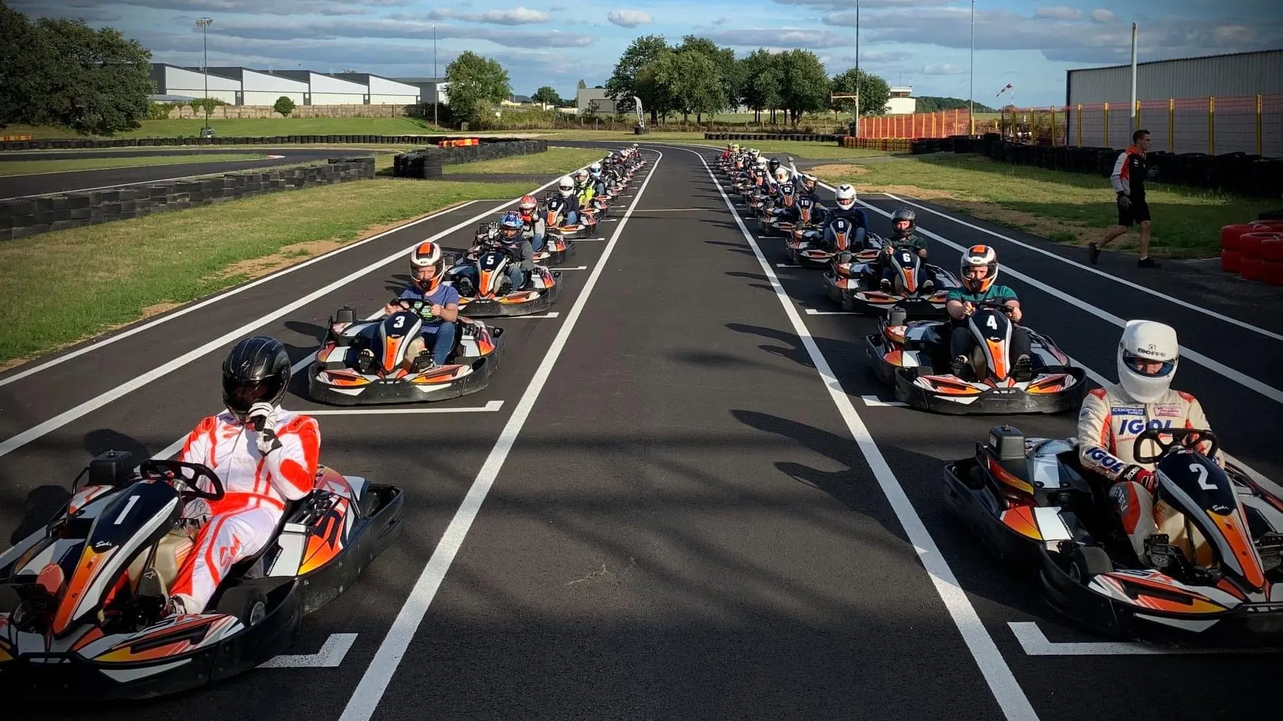 ©Laval Karting Loisirs 002 FB