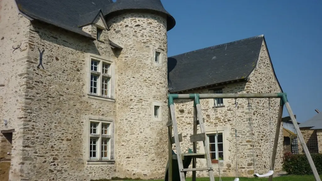 DEG-logis-du-plessis (5)