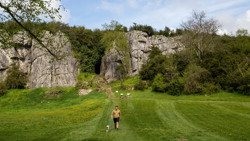 Vallée de l'Erve près des Grottes de Saulges en Mayenne