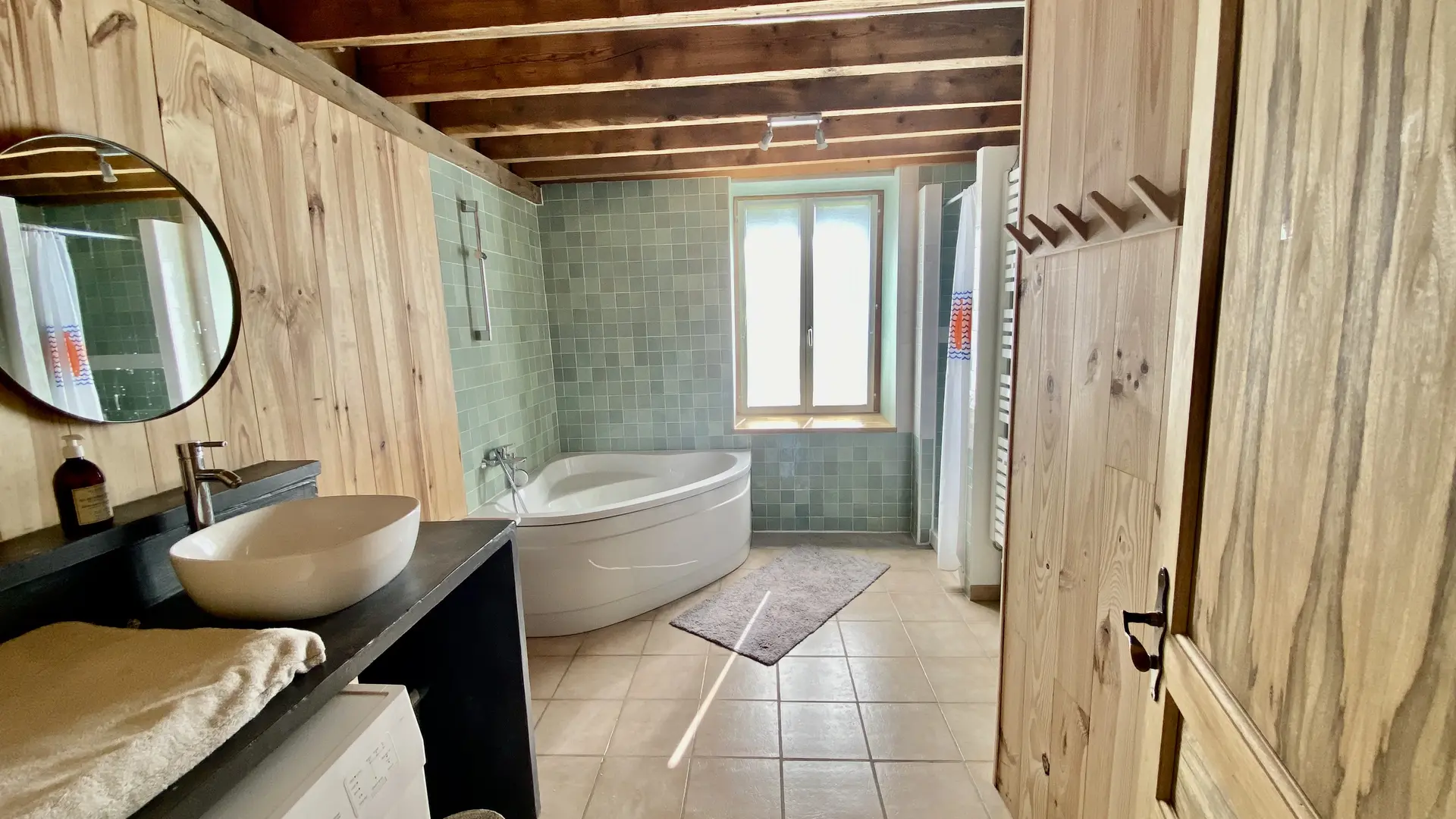 Salle de bains Rez de Chaussée