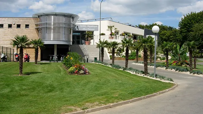 LOI_piscine-jardin-aquatique_Evron2