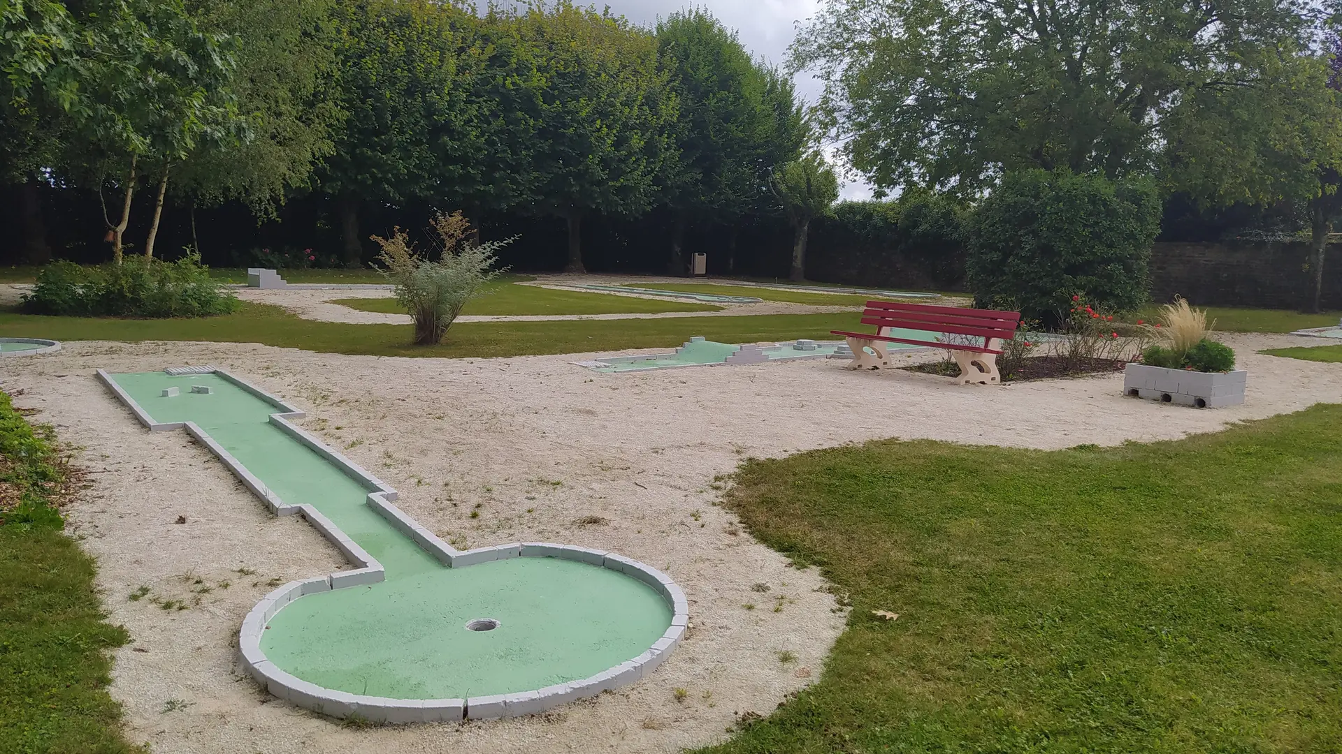 Mini-golf Fougerolles du Plessis 1