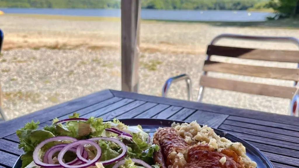 Repas à la Guinguette du Gué de Selle