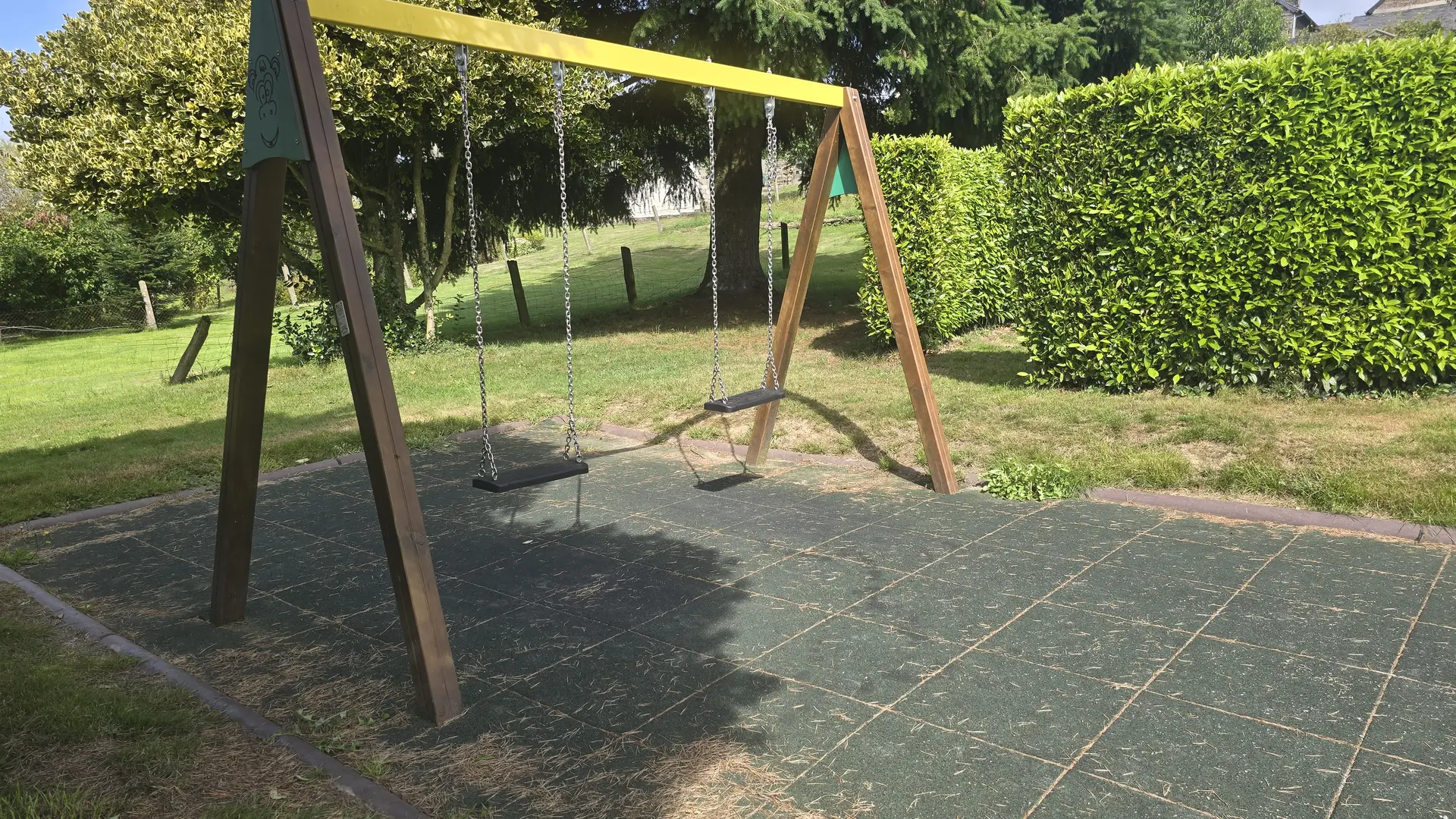 aire de pique nique etang la dorée 53 © bocage mayennais - 13