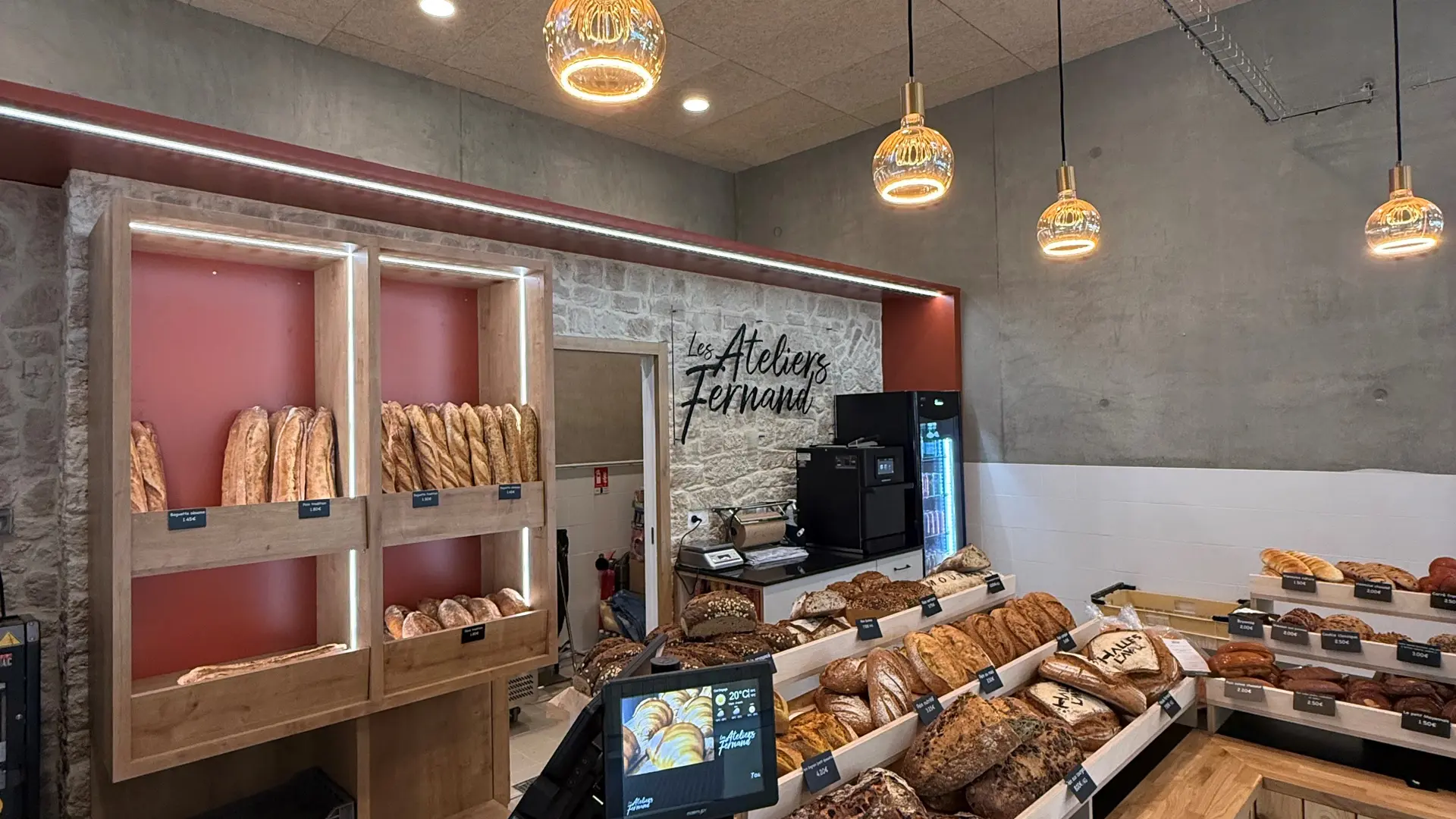 atelier Fernand stand