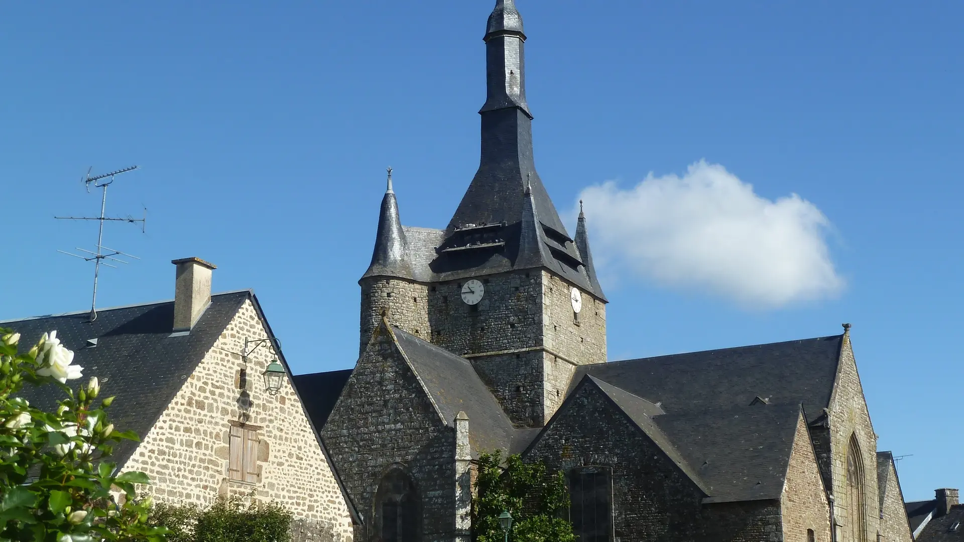 sentier-du-saut-au-loup-brece-53-iti-501