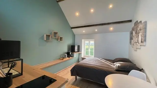chambre-d-hote-the-white-house-chatillon-sur-colmont-53-hlo-7