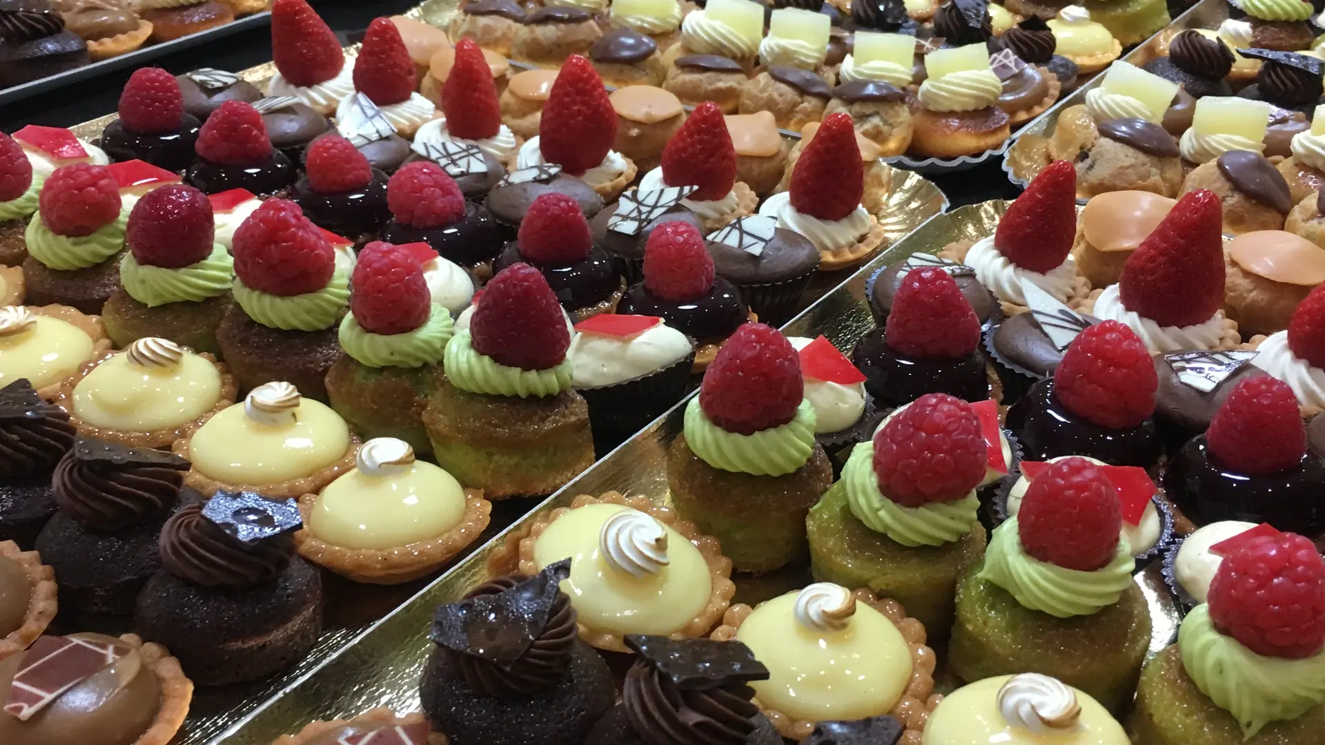 petits-fours