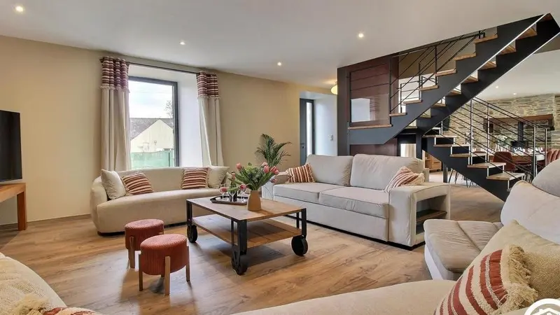 467683-14_56G650_5b53957afcfd133e2e6d93196dfdaad9