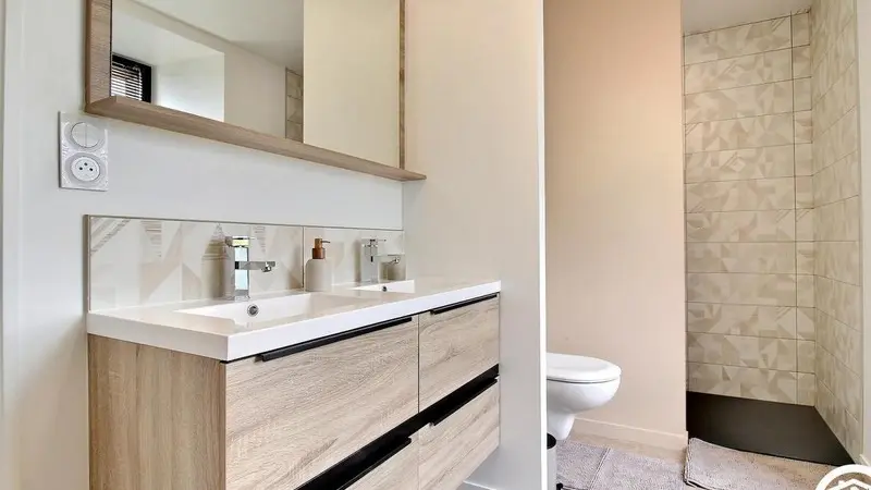 467683-29_56G650_55bb1278a53887f432a9ed583455b25b