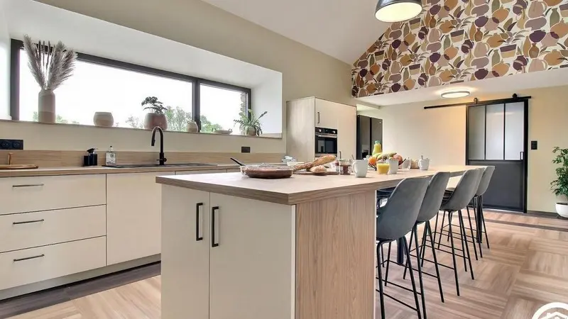 467683-3_56G650_5f7f3eaefcc972034f88c77ce686c71e