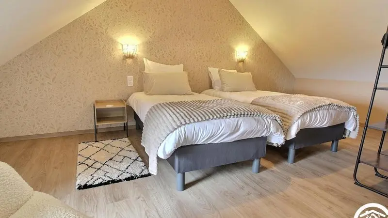 467683-32_56G650_986951987736d92b48642ee842ea744a