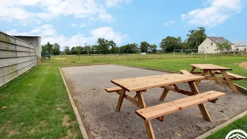 467683-48_56G650_77fef0dc8ce3e024086a70fbecb979f6