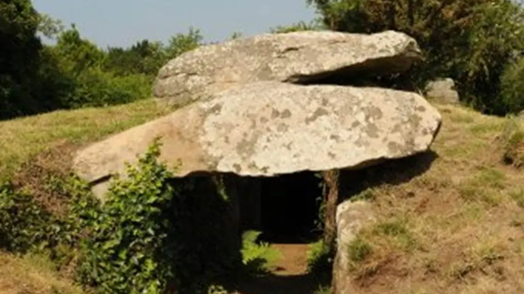 Allée-couverte-graniol-arzon-morbihan-bretagne sud