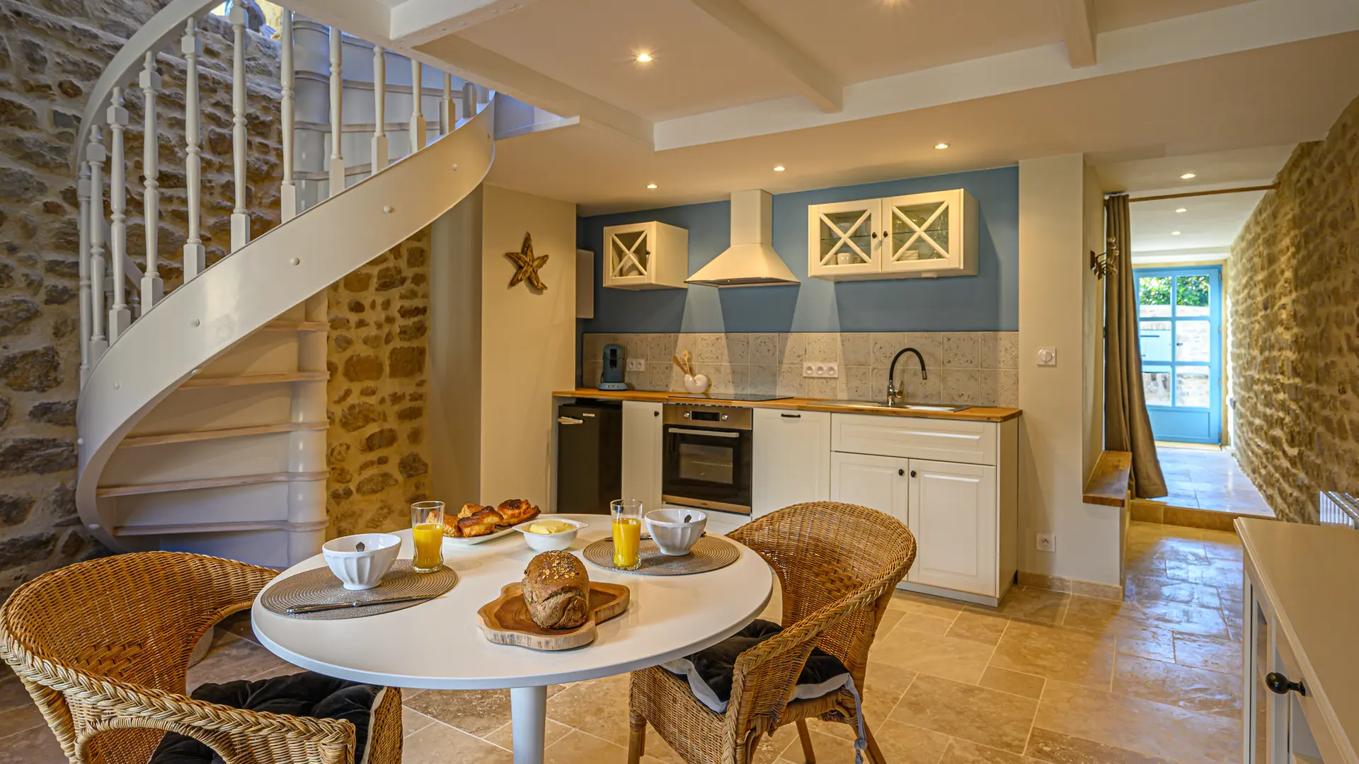 56MS000354_Boulanger séjour