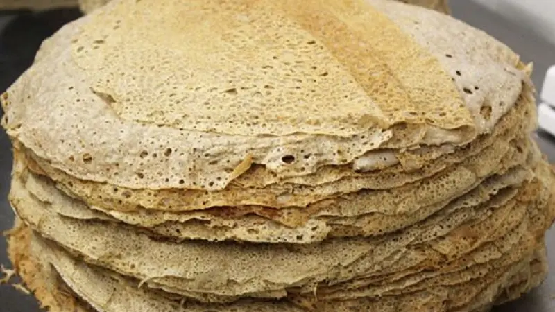 galettes-des-epinettes_crepes_mauron_DestinationBrocéliande