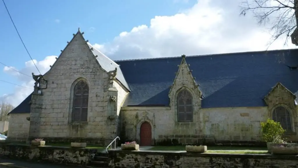 Eglise-Notre-Dame-de-Lorette-Roudouallec-Morbihan-Bretagne-Sud