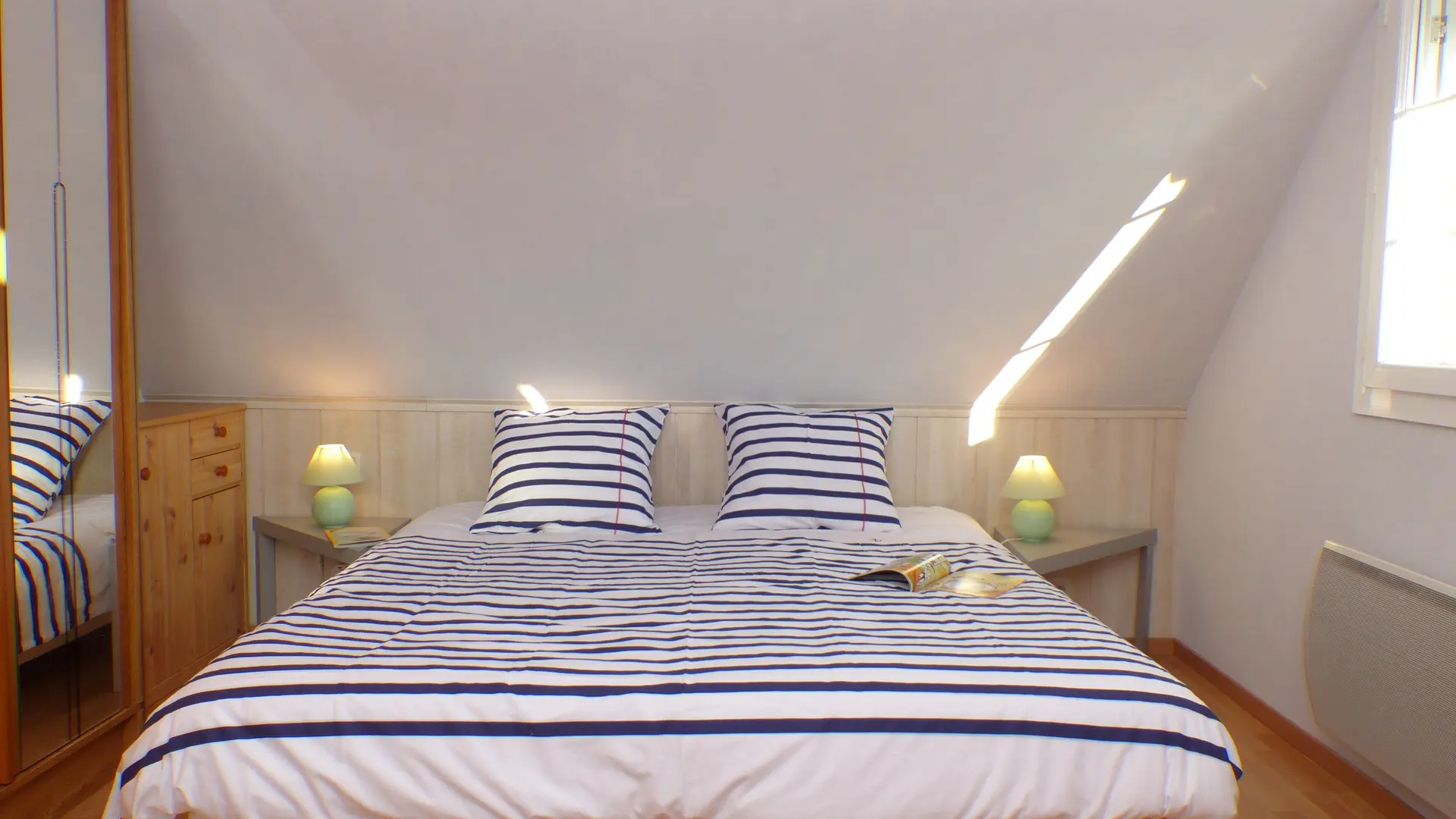 056MS000491_Morbihanconciergerie_chambre