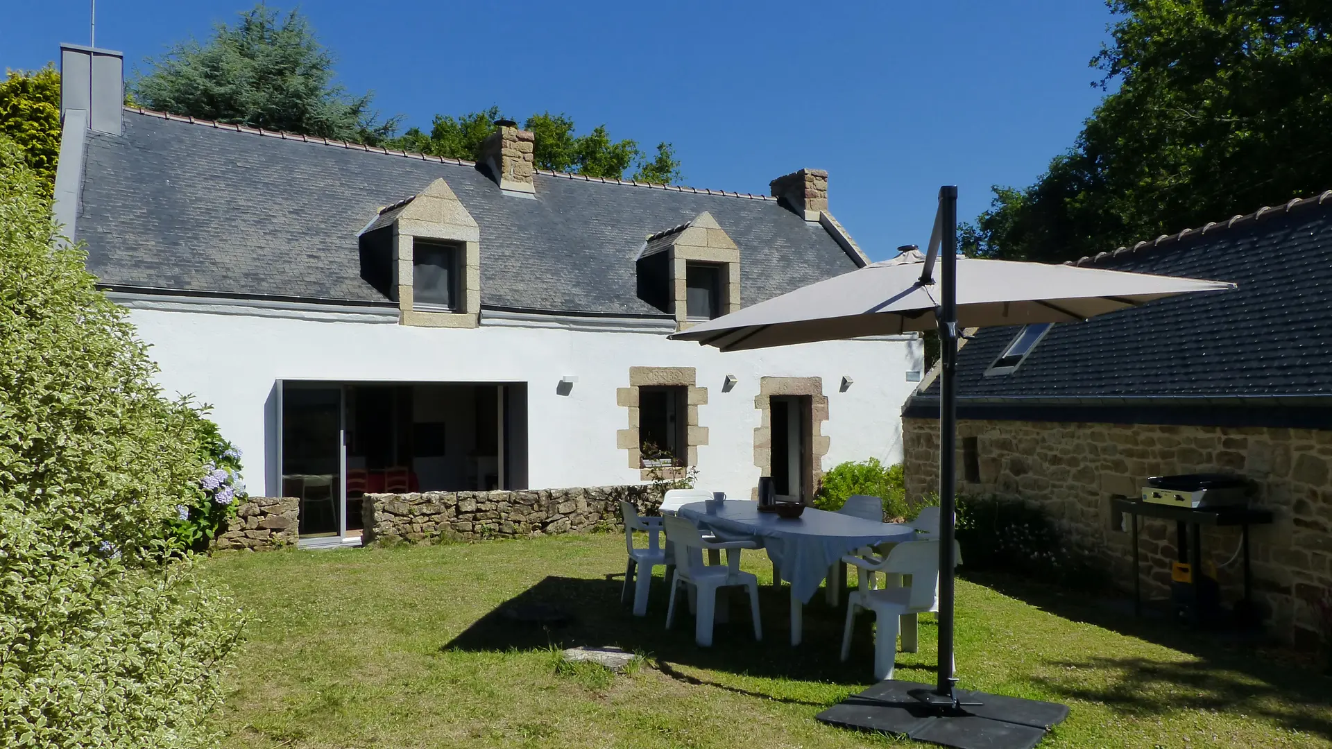 056MS000416_MorbihanConciergerie_exterieur