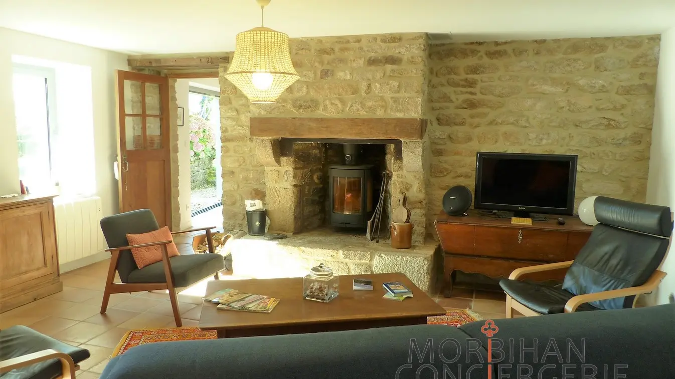 056MS000416_MorbihanConciergerie_salon