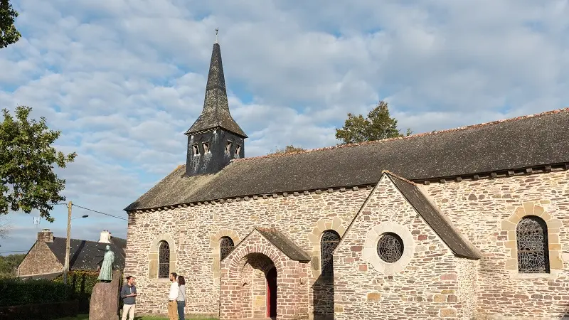 eglise_graal_Tréhorenteuc_DestinationBrocéliande