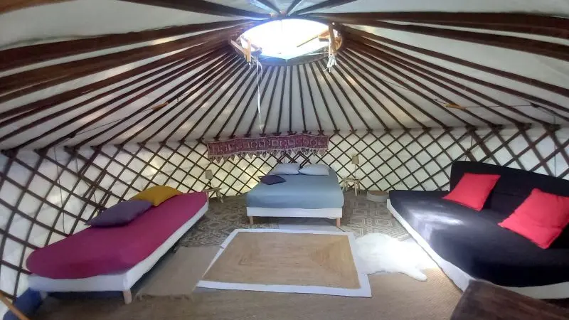 25_12_313_CampingBroceliande_Yourte