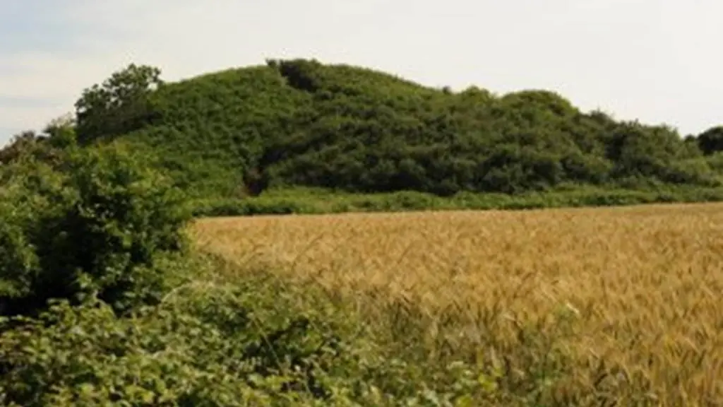 Tumulus-Butte-de-César-arzon-morbihan-bretagne sud