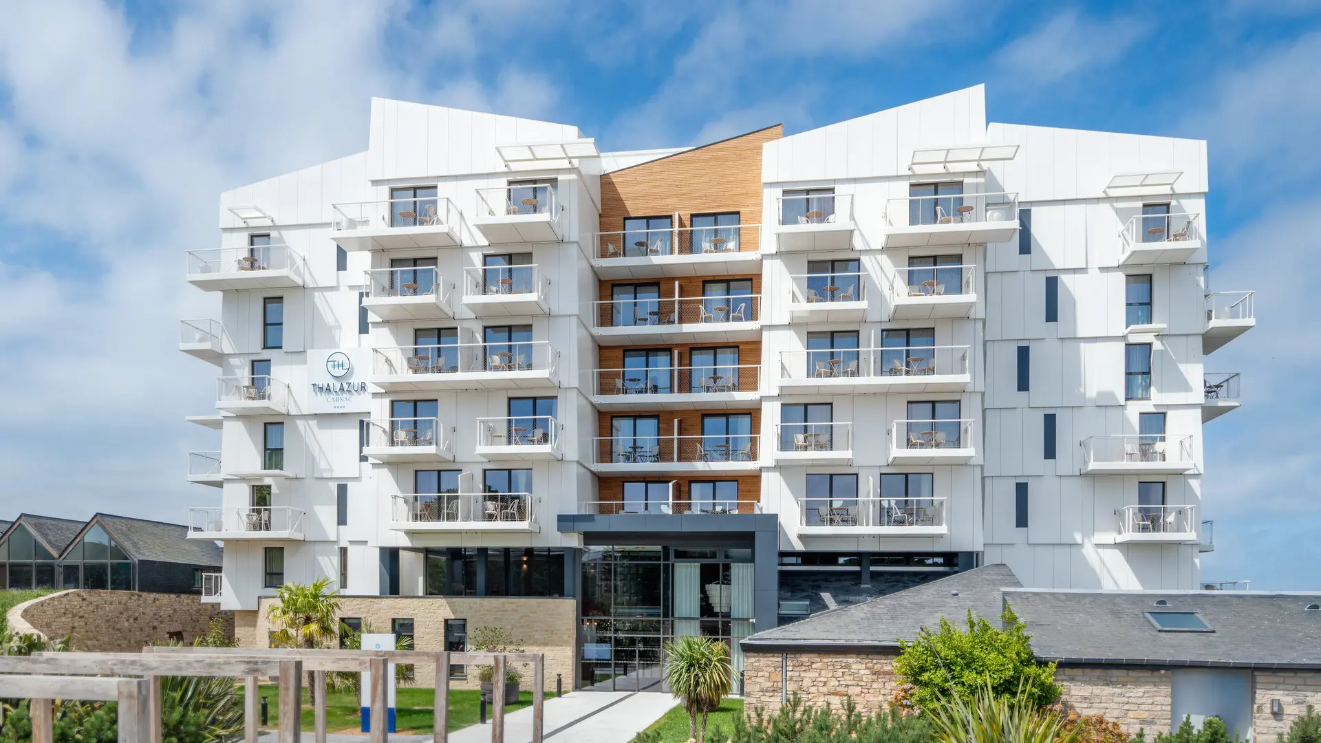 thalazur-hotel-les-salines-entree-carnac