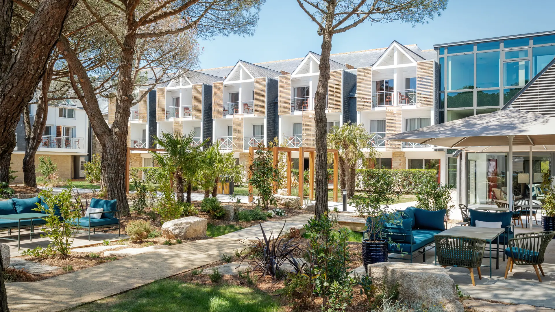 thalazur-hotel-restaurant-spa-carnac-terrasse-jardin