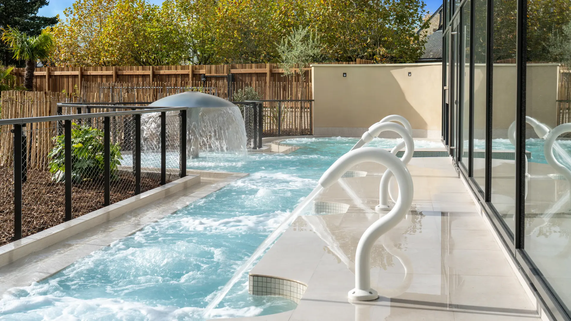 thalazur-spa-carnac-couloir-de-nage-exterieur