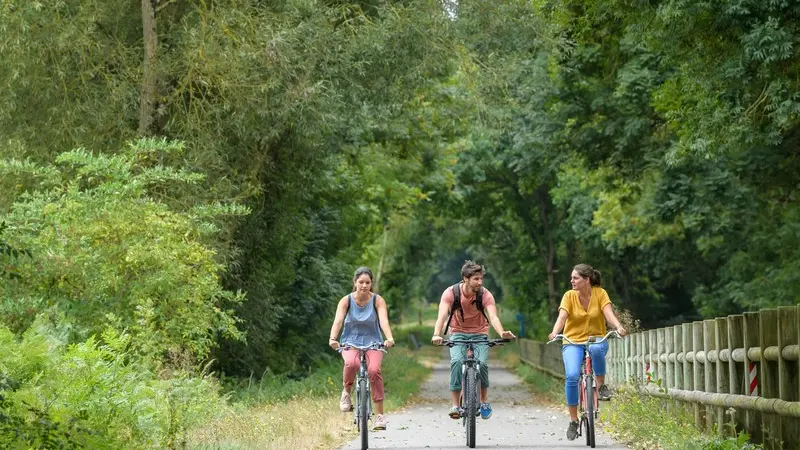 En vélo sur la Voie Verte