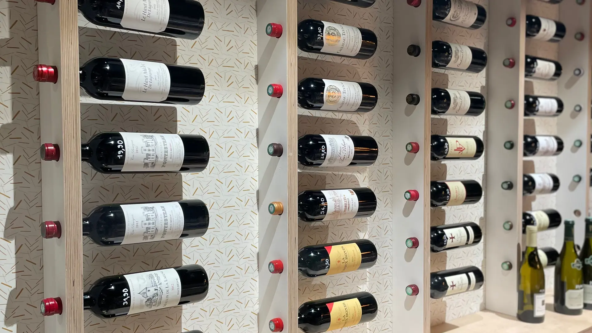 Vins & Saveurs d'Alré - interieur