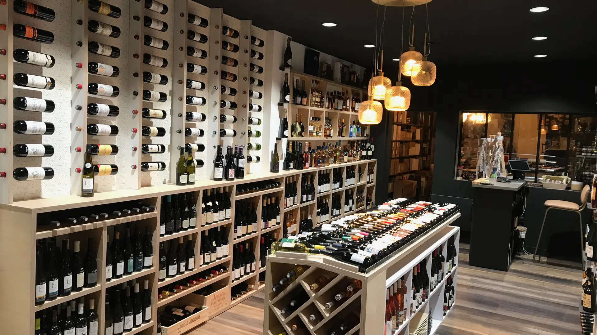 Vins & Saveurs d'Alré - interieur