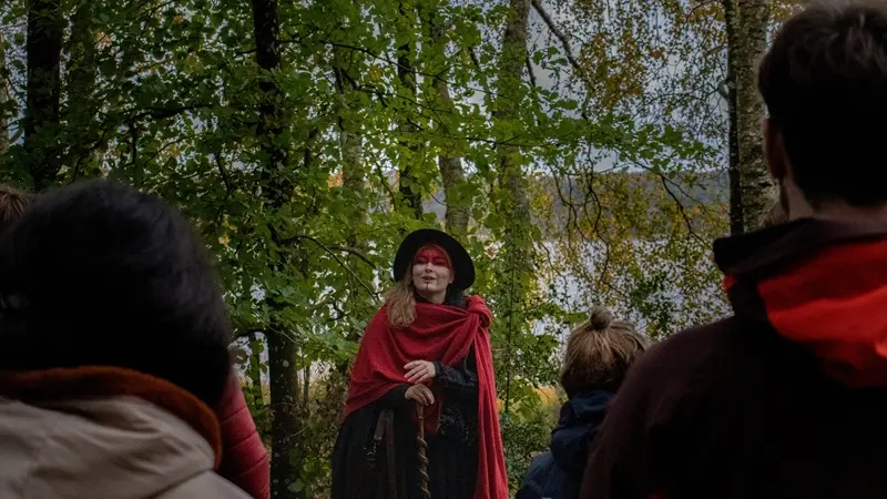 cie_saltimbranques_alice_contes_animations_trehorenteuc_DestinationBrocéliande