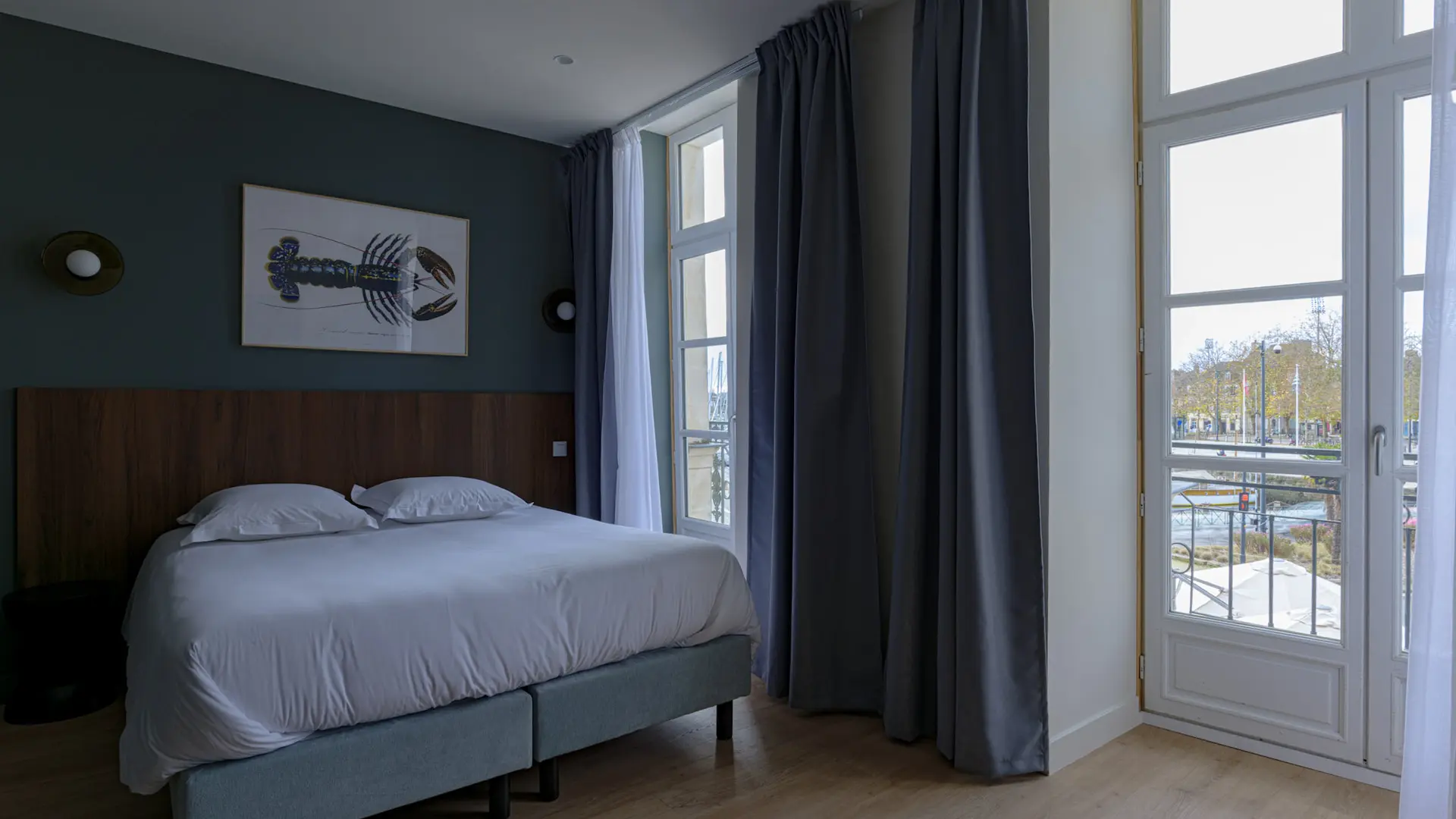 CHAMBRE VUE PORT DE PLAISANCE 3