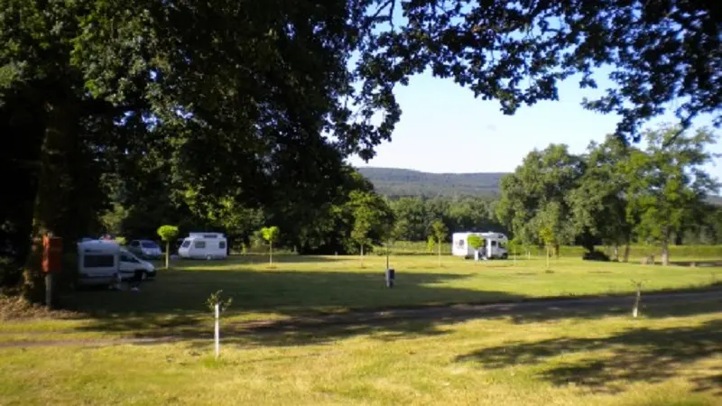 Camping Le Val aux Fées