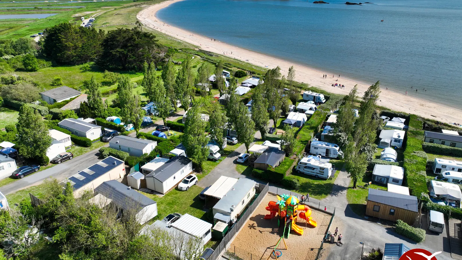 Camping Les Goélands ** - Camping front de mer à Ambon