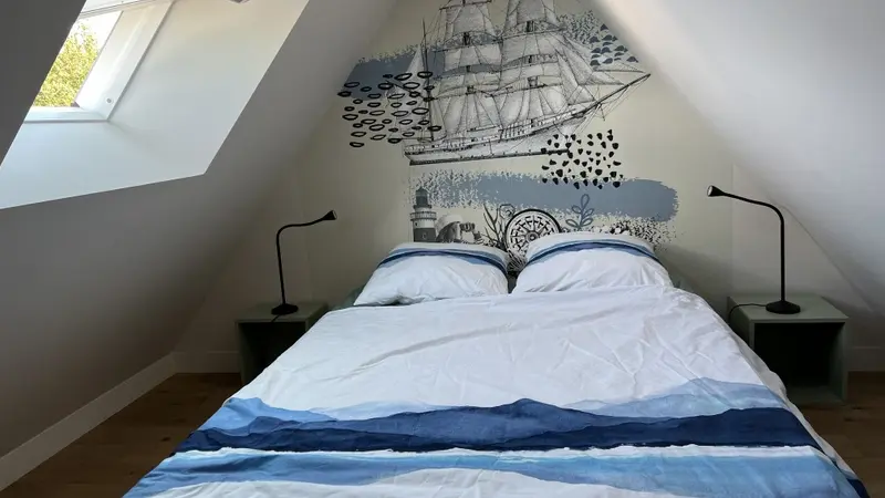 Chambre-sous-combles-location-de-vacances-o-delices-marins-carnac