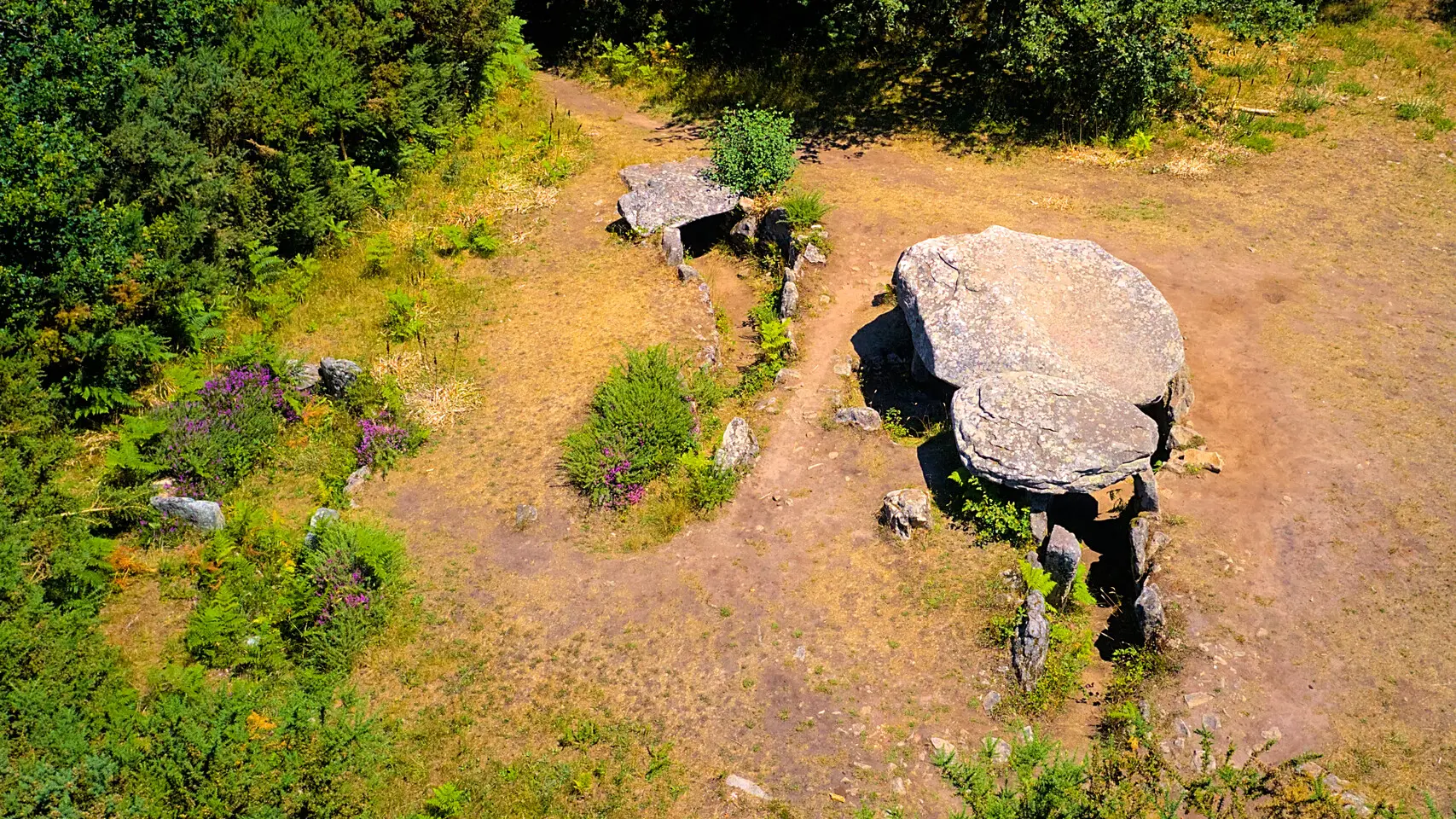 ERDEVEN - Mané-Braz - dolmens (1).jpg_compressed