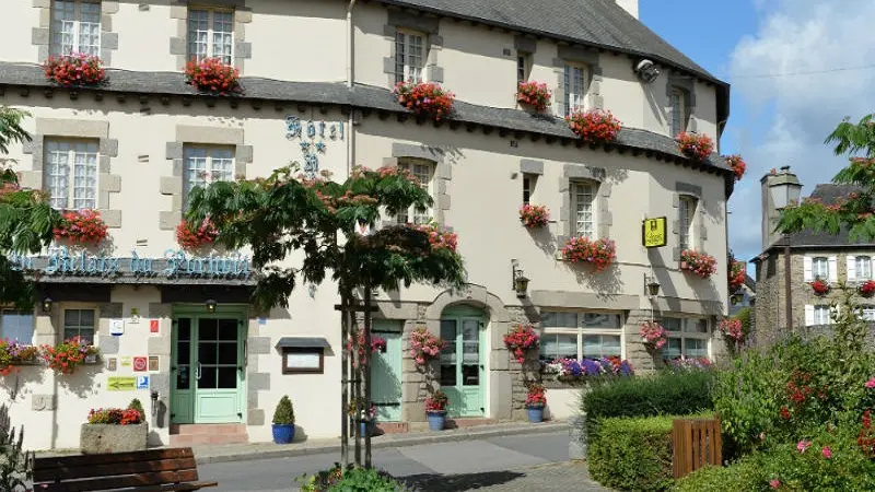 Hôtel Au Relais du Porhoët - façade - Guilliers - Morbihan