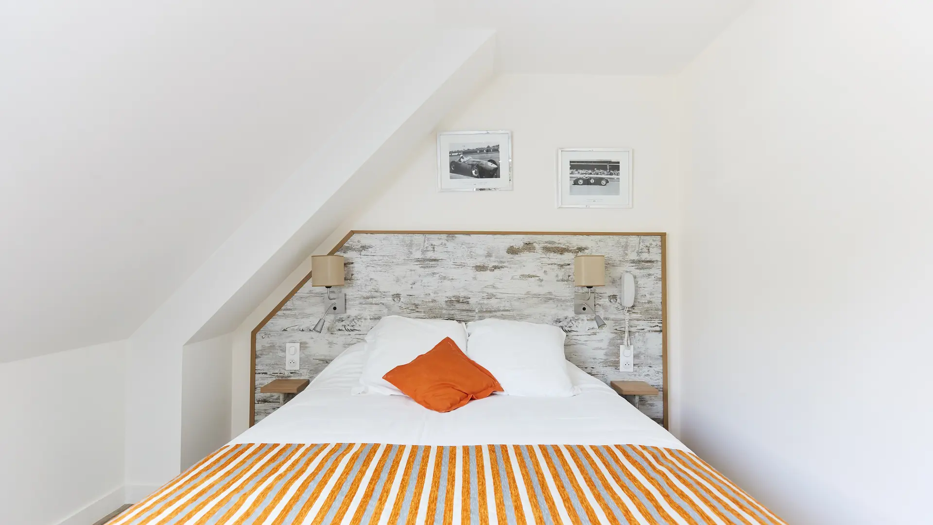 Hôtel Auberge du Cheval Blanc Baud Vallée du Blavet_chambre2@A.Lamoureux