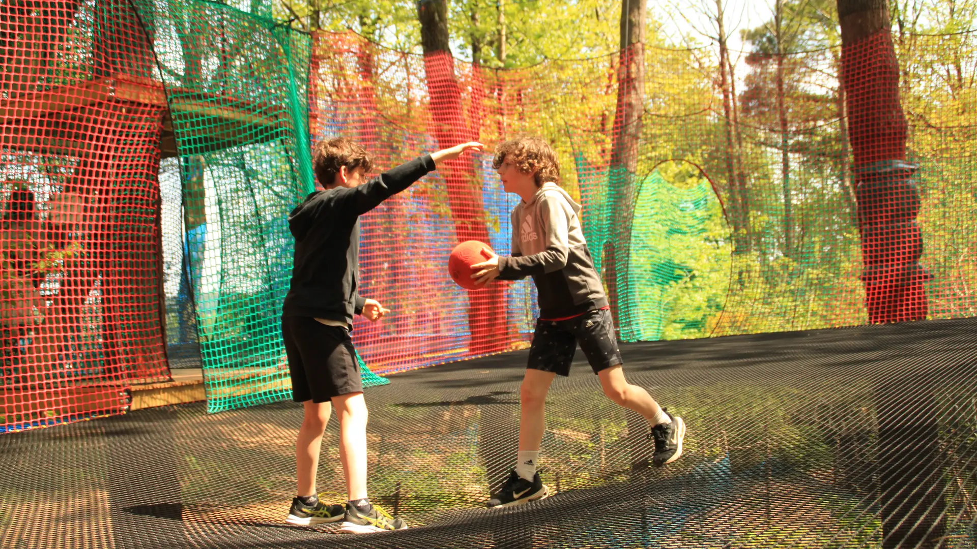 land aux lutins parc filets geants morbihan