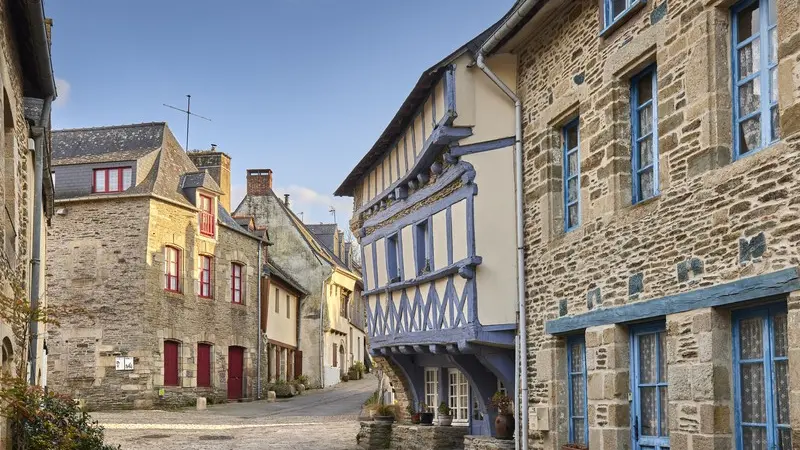 Josselin - Centre historique - Quartier Sainte-Croix -Morbihan - Bretagne