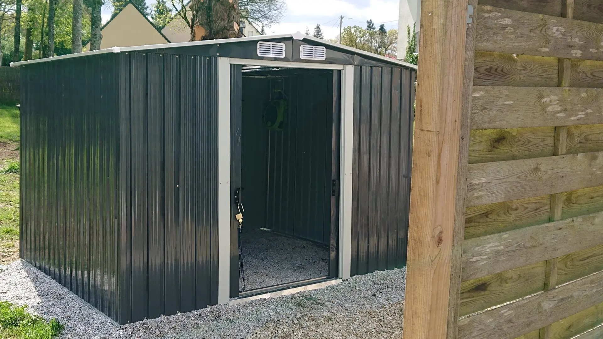 Local vélos sécurisé