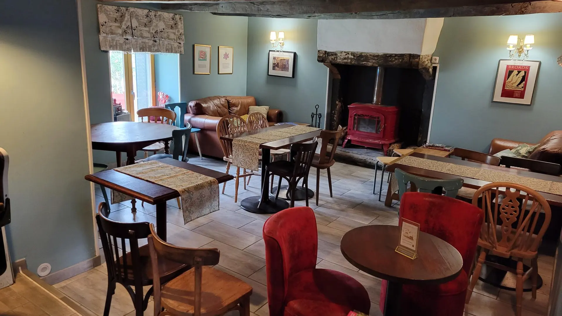 Le Black Dog Pub_St-Aignan