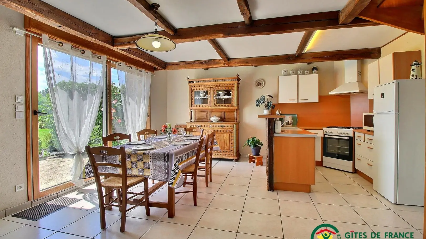 Location vacances_Gîte de Coët Kerven_cuisine_Melrand_Vallée du Blavet©Gîtes de France Morbihan
